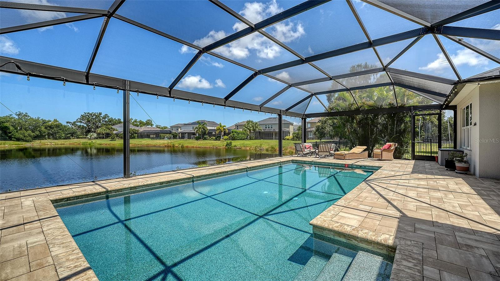 ARBOR LAKES ON PALMER RANCH - Residential