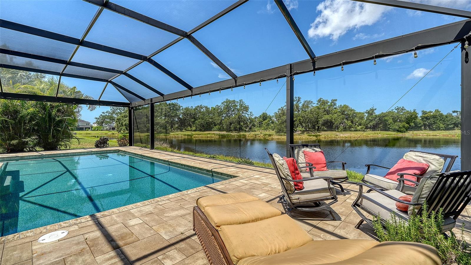 ARBOR LAKES ON PALMER RANCH - Residential