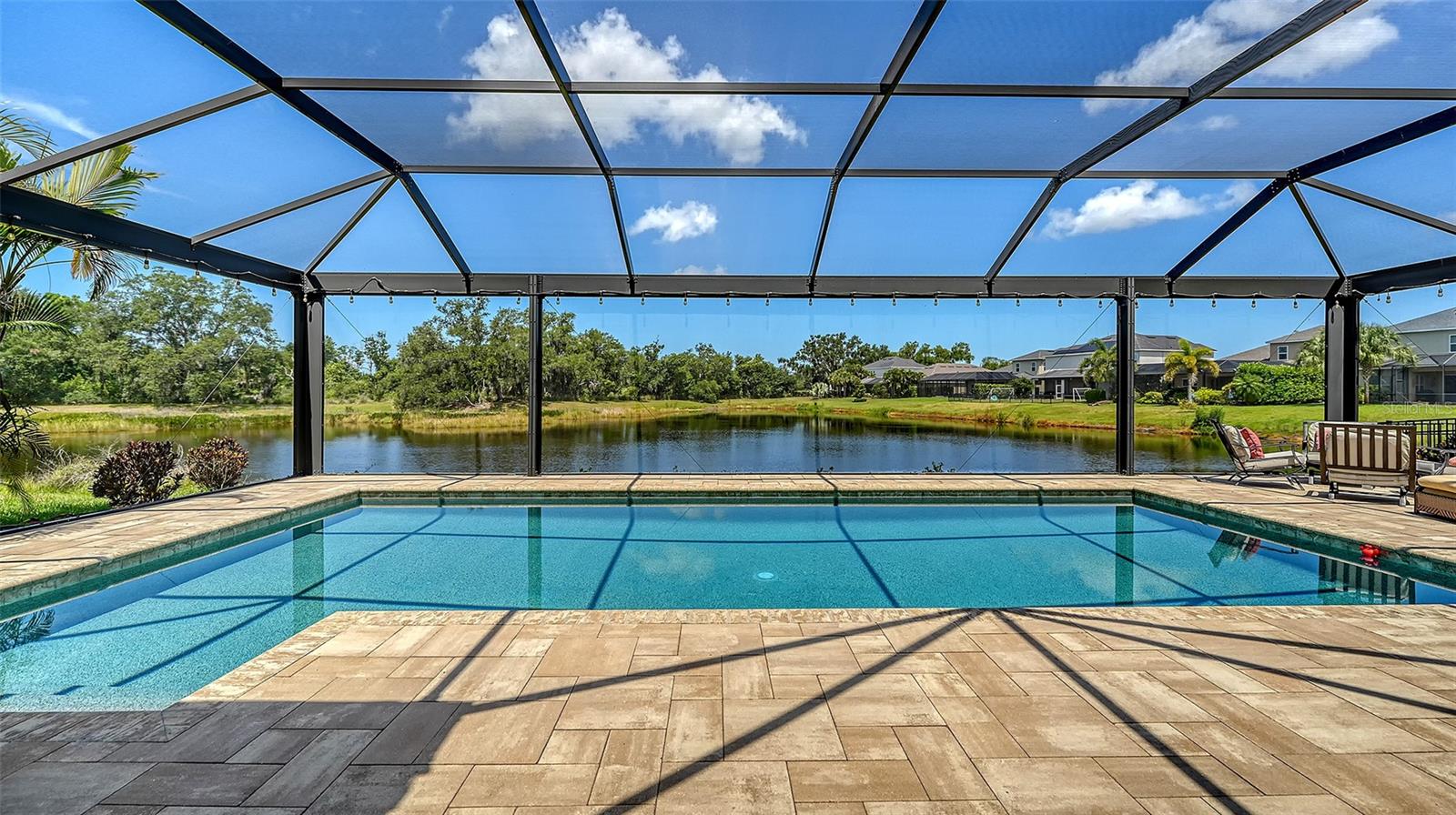 ARBOR LAKES ON PALMER RANCH - Residential