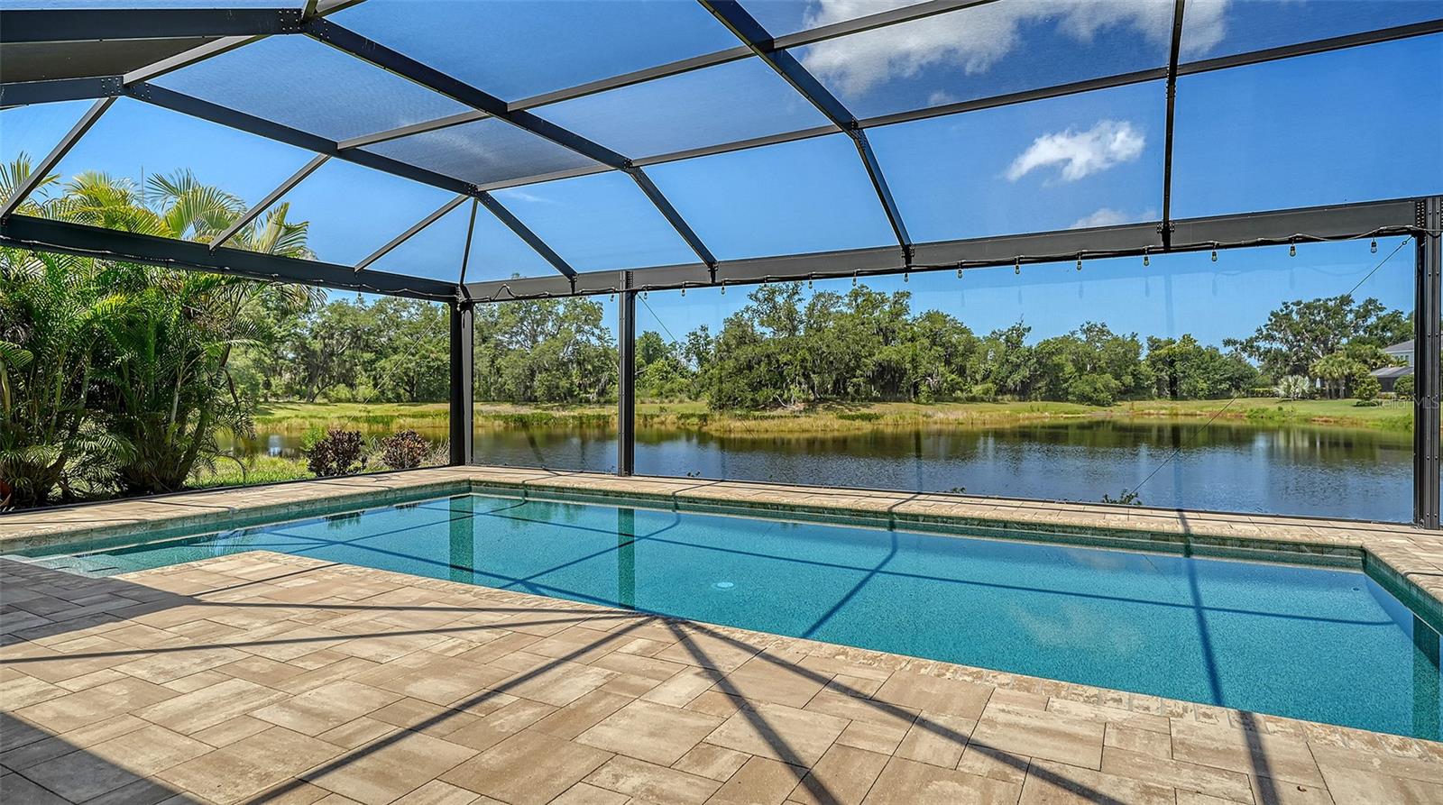 ARBOR LAKES ON PALMER RANCH - Residential