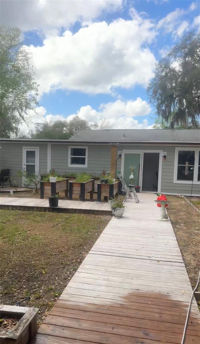 HICKORY HILL RETREATS UNIT 03 - Residential