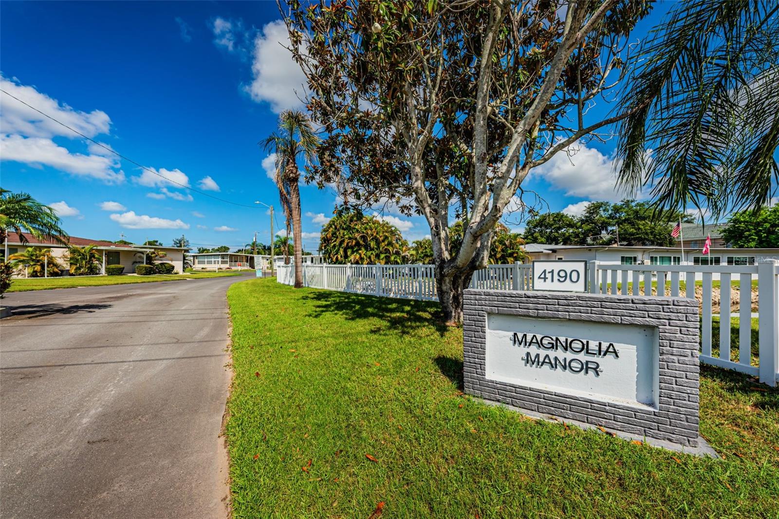 MAGNOLIA MANOR MOBILE HOME PARK UNREC - Residential