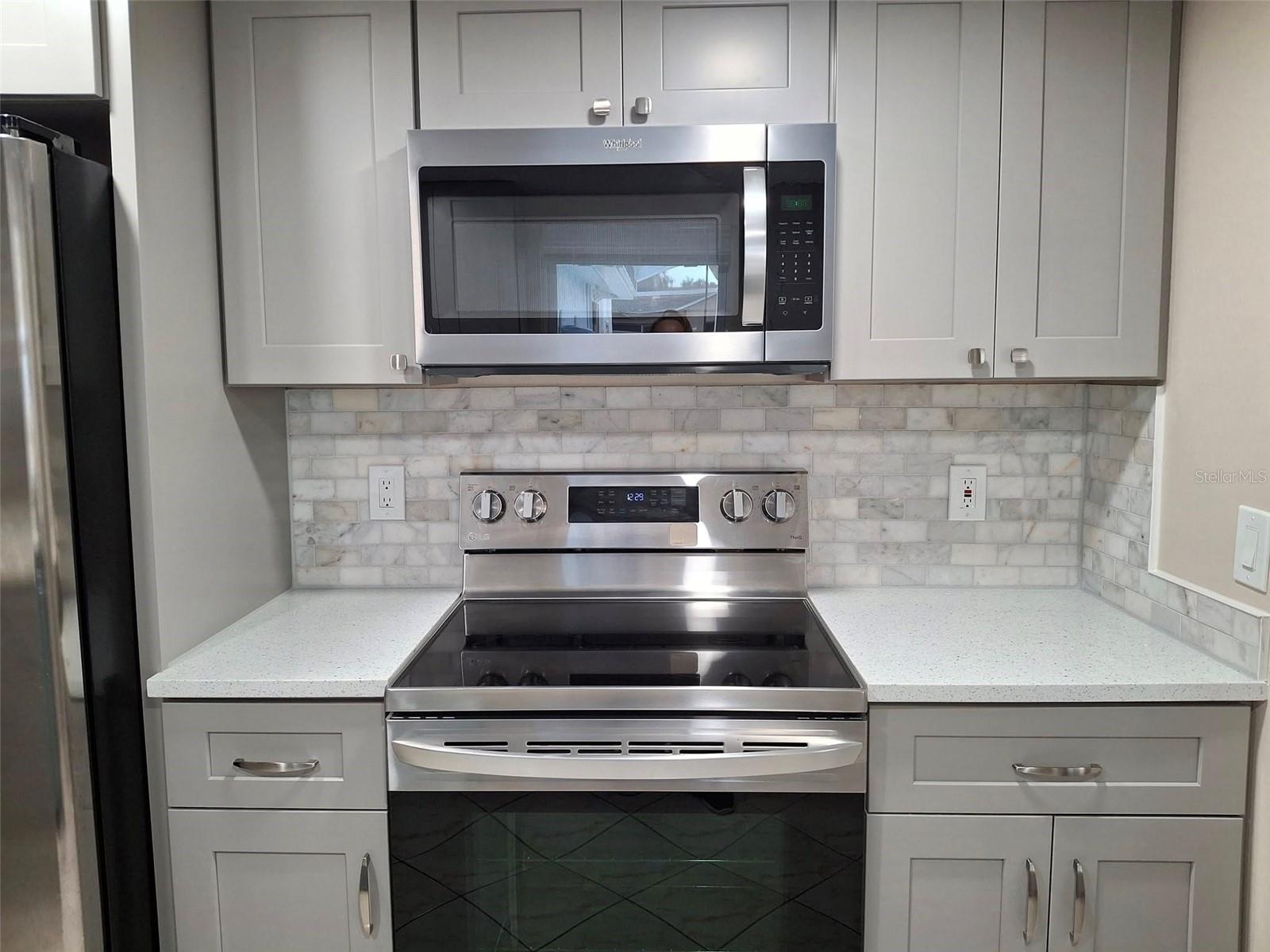 SOMERSET LAKES UNIT ONE - Residential Lease