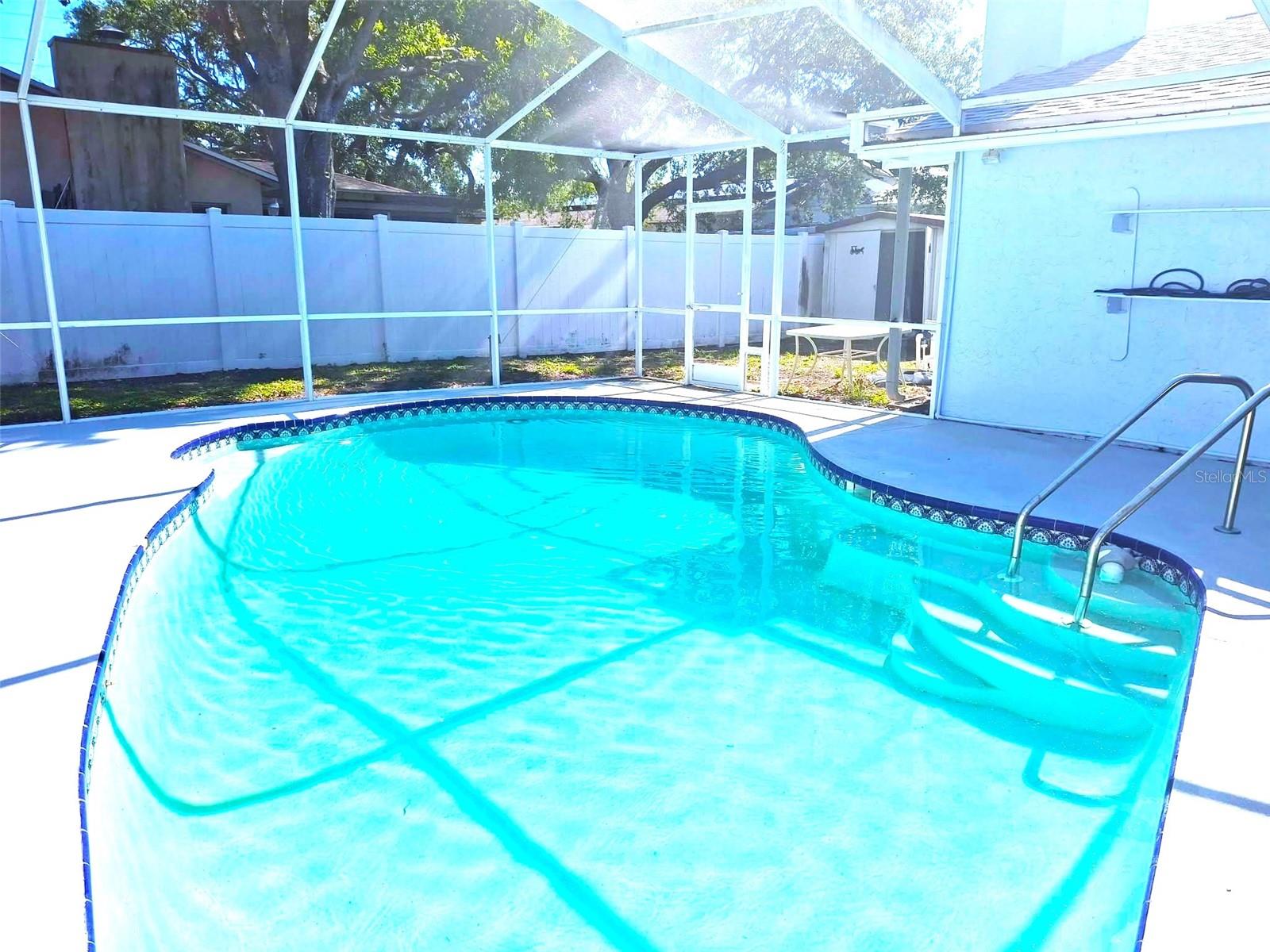 SOMERSET LAKES UNIT ONE - Residential Lease