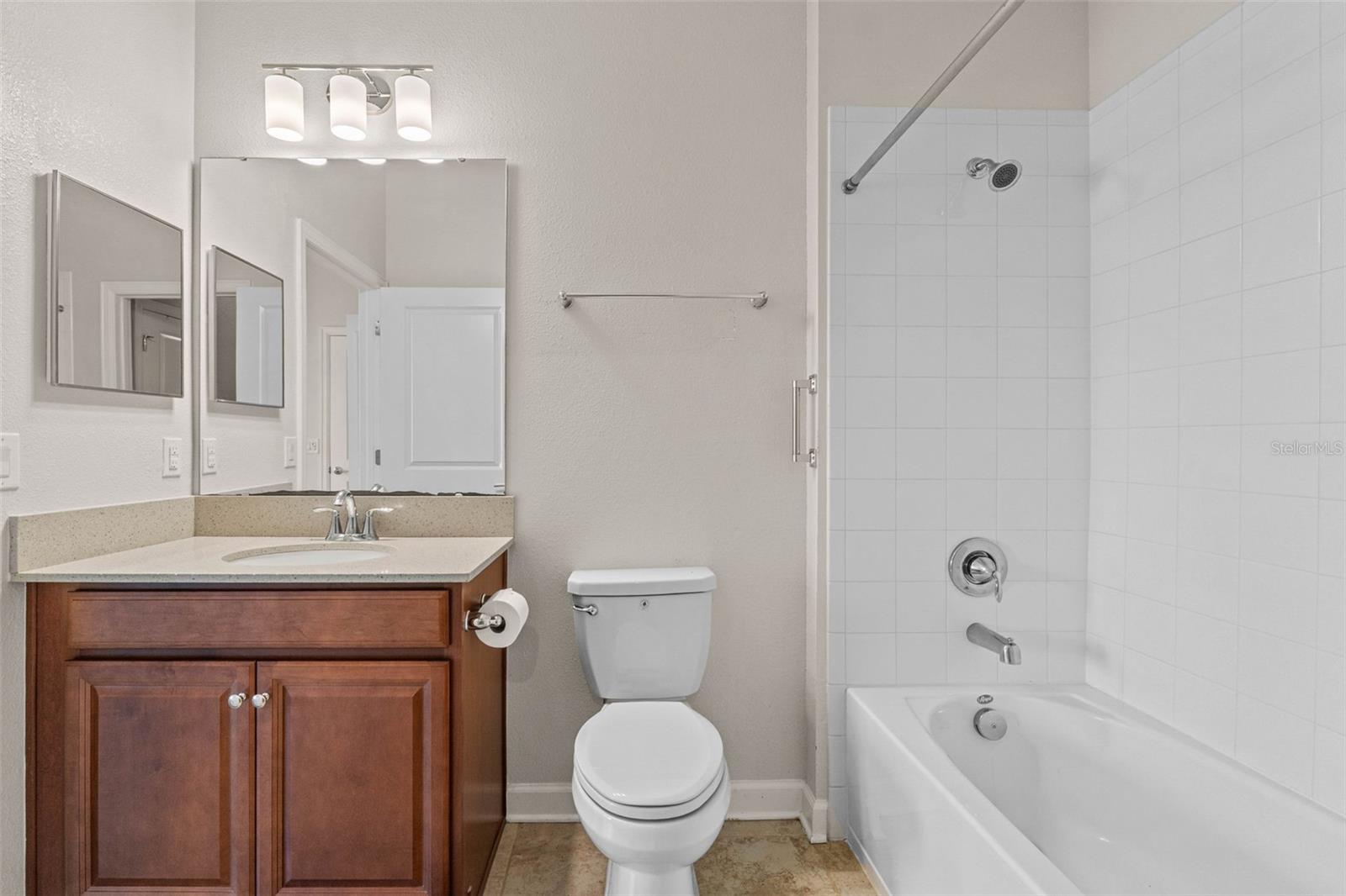 TRADITIONS PH 2A - Residential