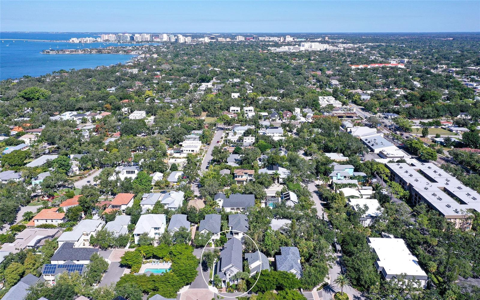 GRANADA PARK - Residential