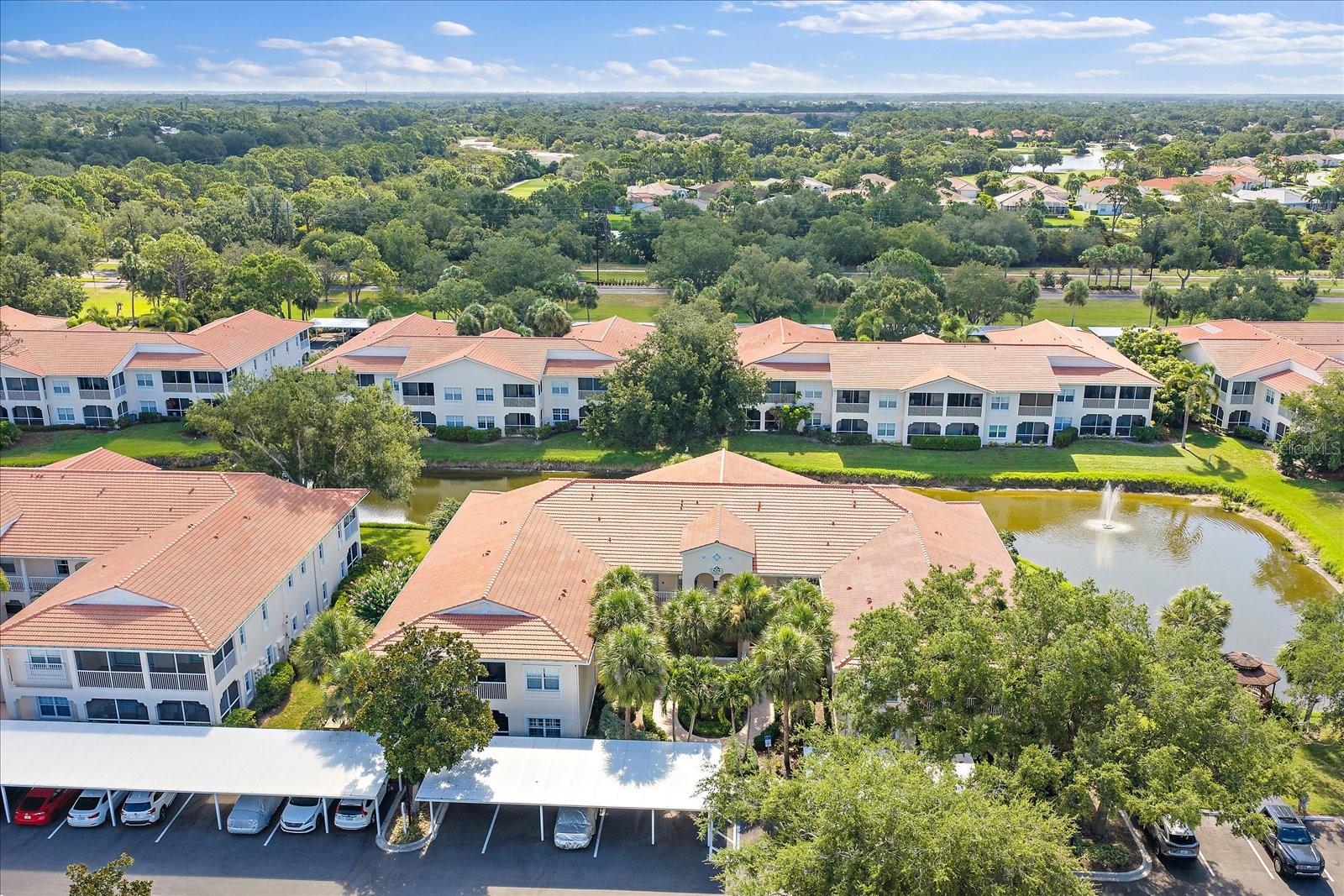 PLAZA DE FLORES - Residential