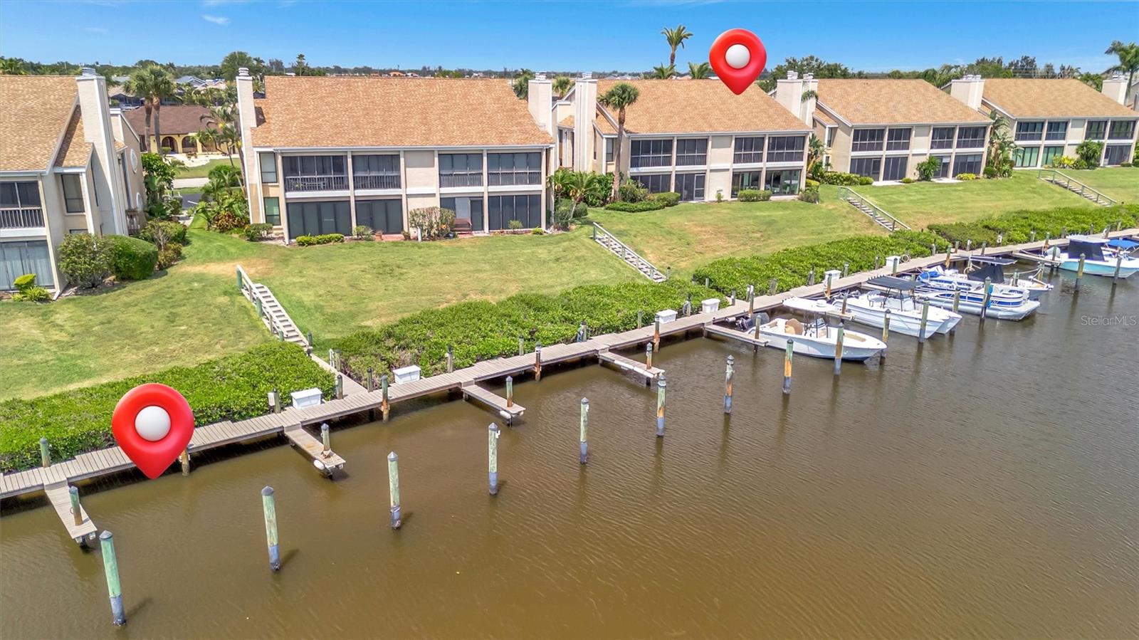 BAY HOLLOW - Residential