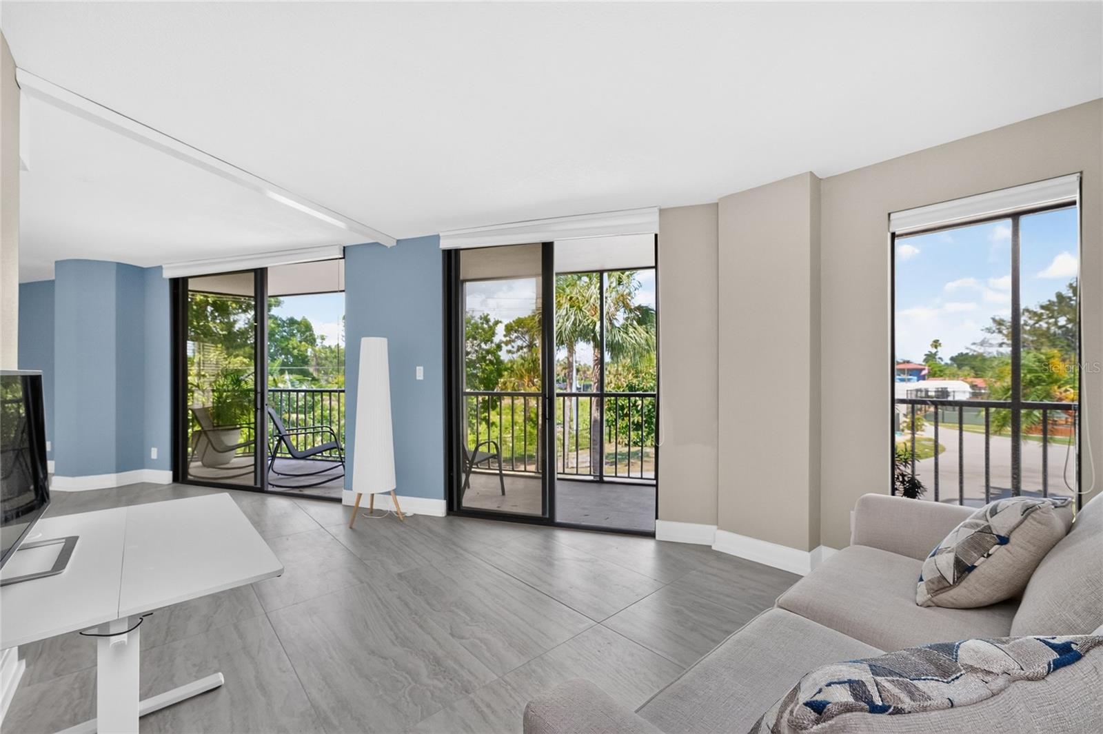 EMERALD POINTE PH 04 - Residential