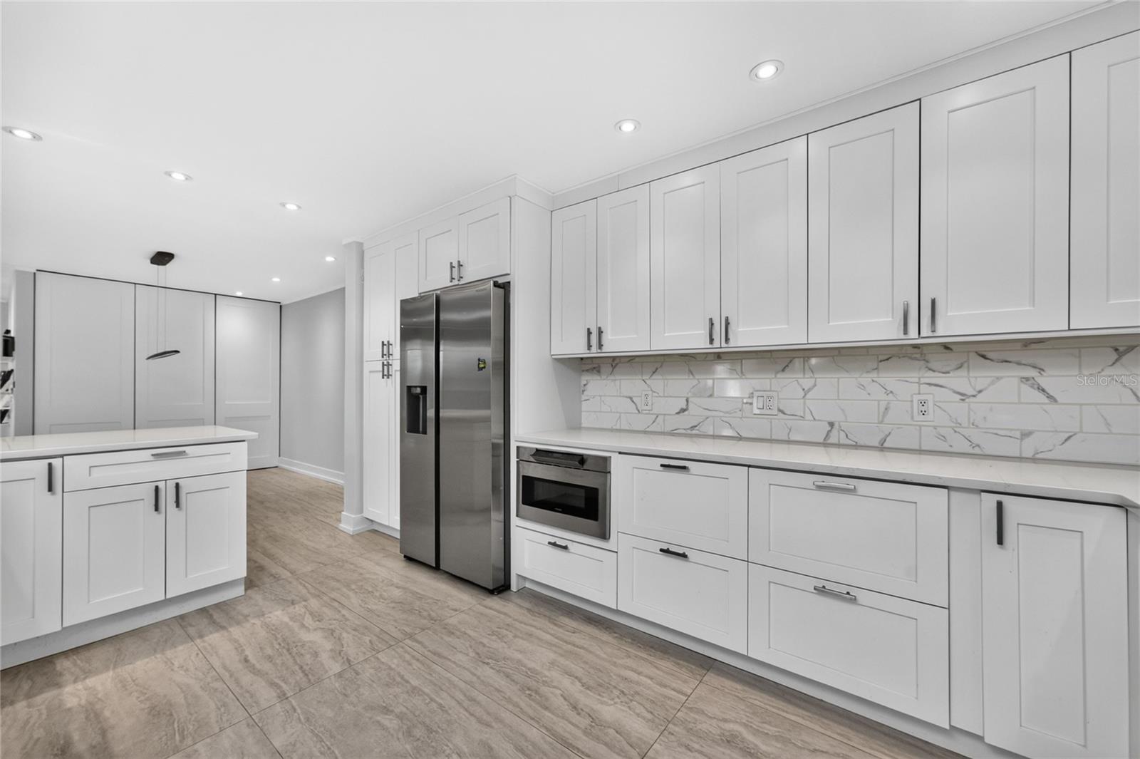 EMERALD POINTE PH 04 - Residential