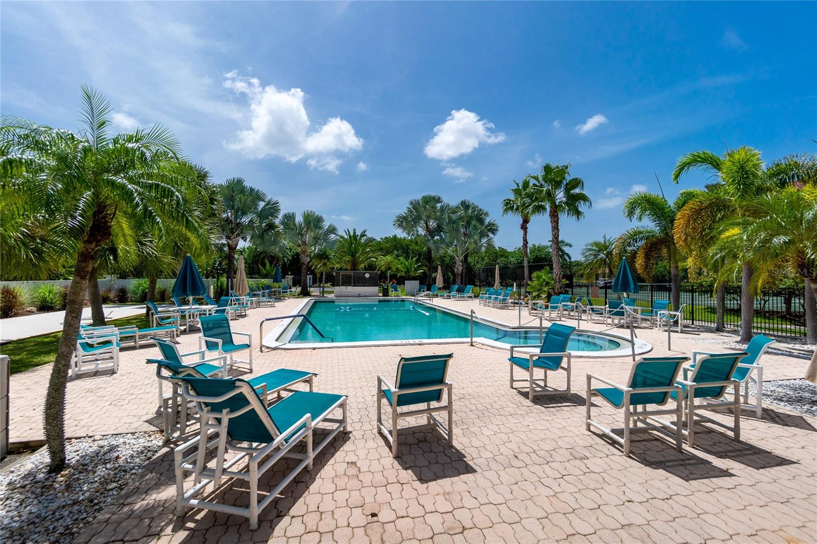 EMERALD POINTE PH 04 - Residential