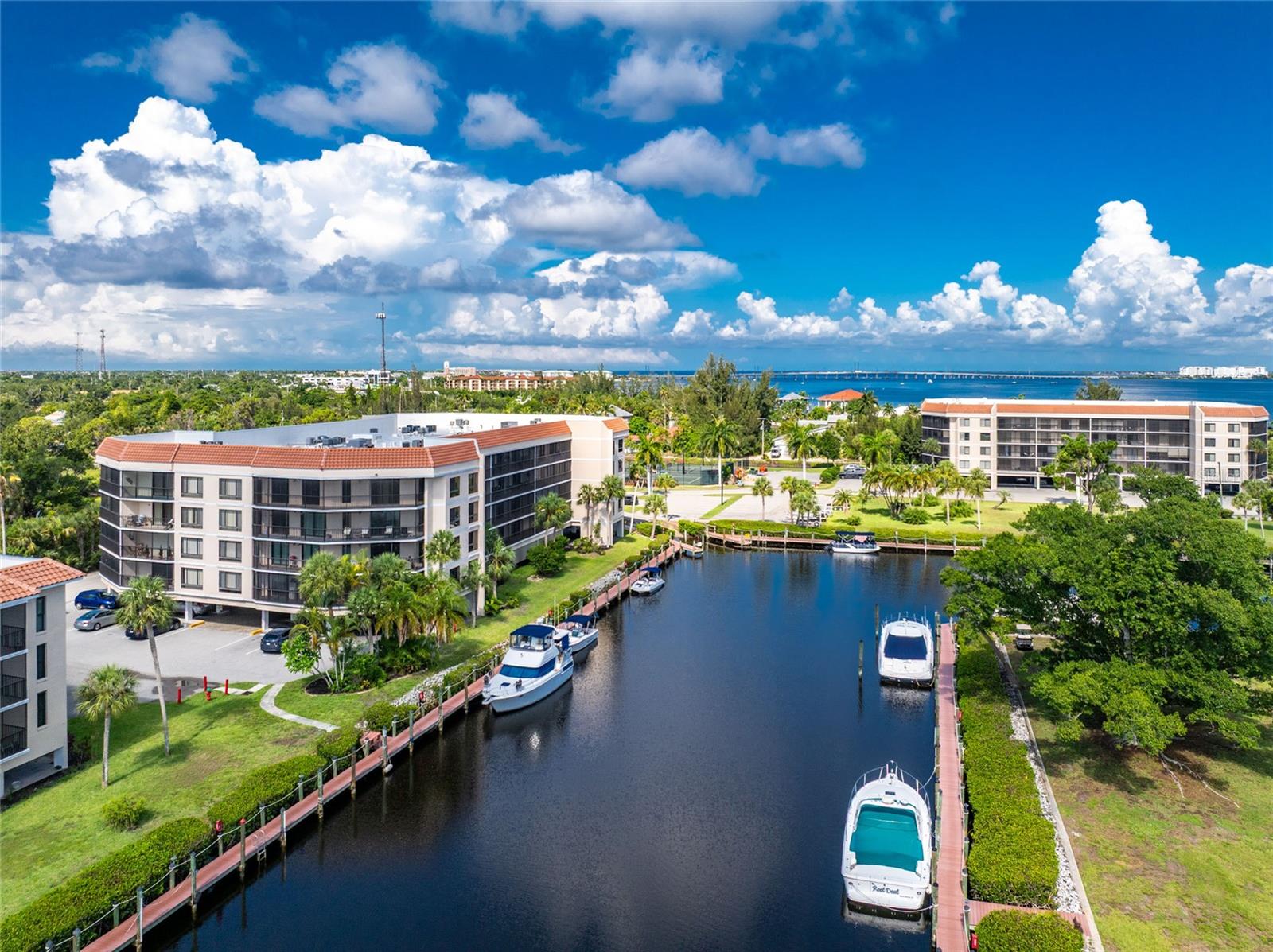 EMERALD POINTE PH 04 - Residential