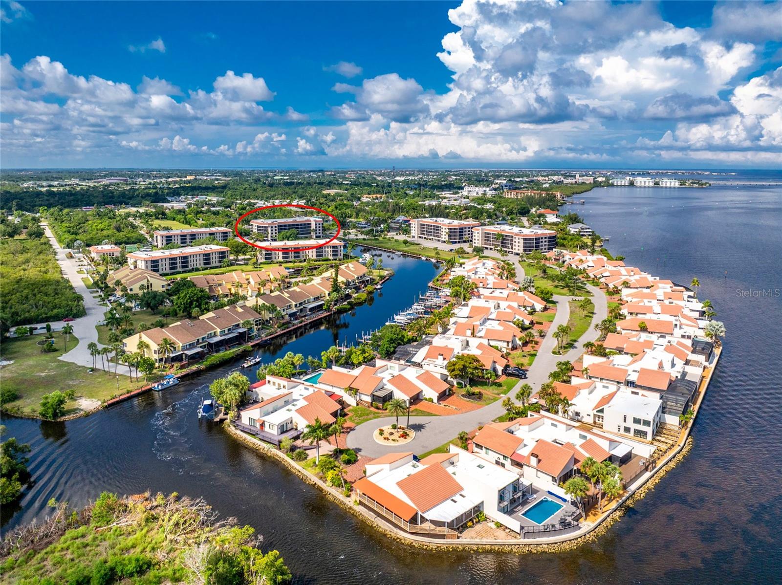 EMERALD POINTE PH 04 - Residential