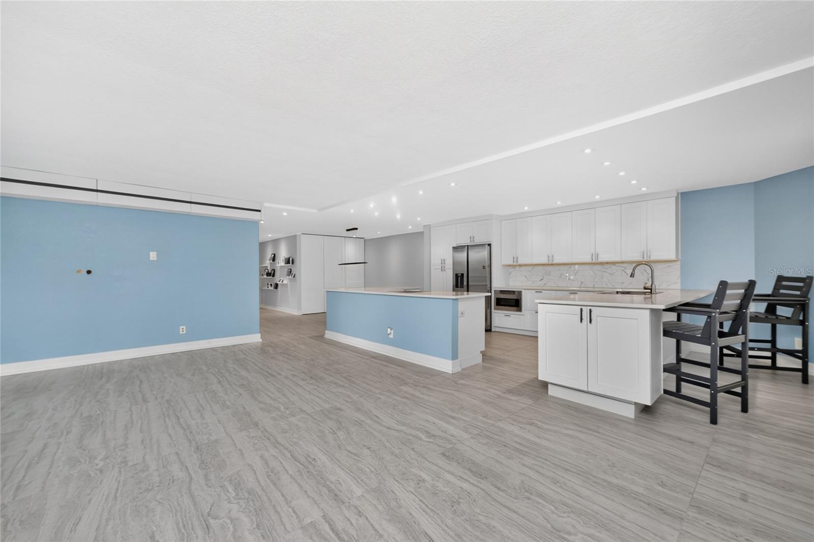EMERALD POINTE PH 04 - Residential