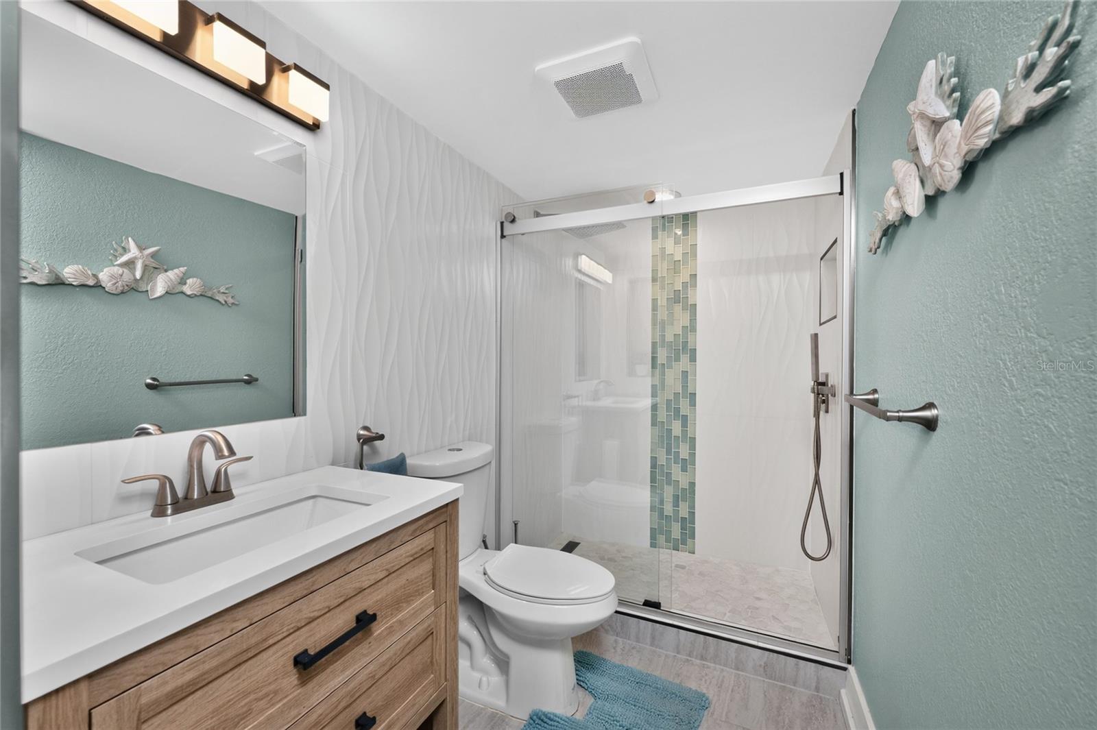 EMERALD POINTE PH 04 - Residential