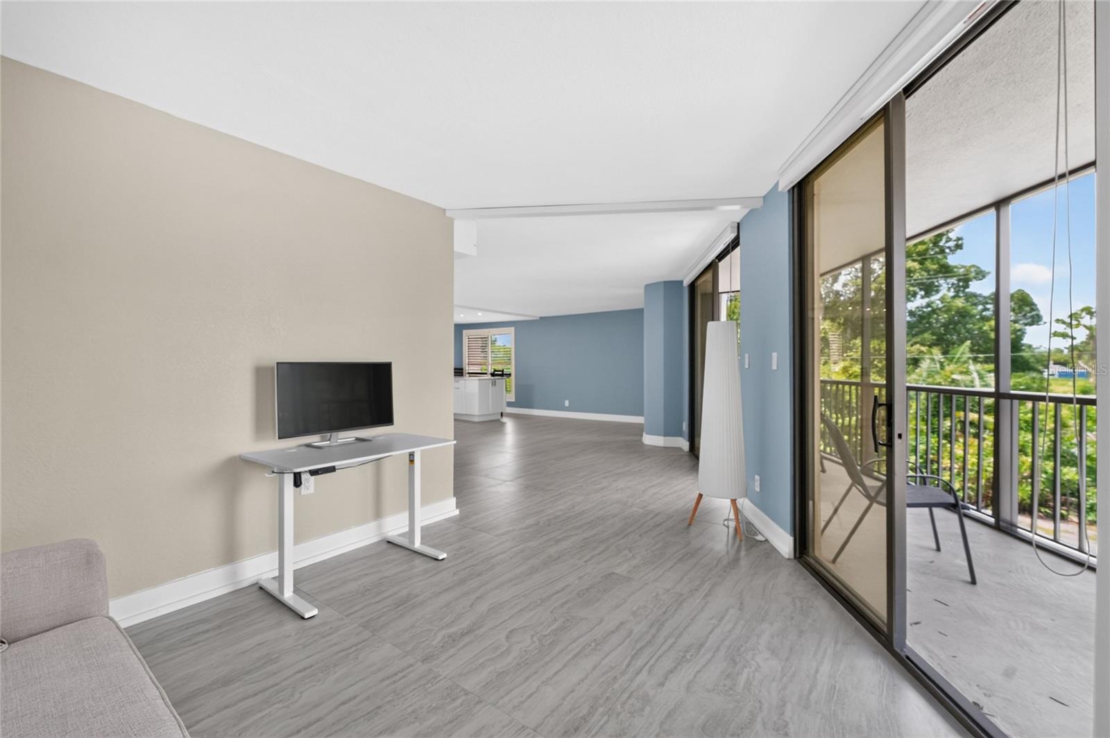 EMERALD POINTE PH 04 - Residential