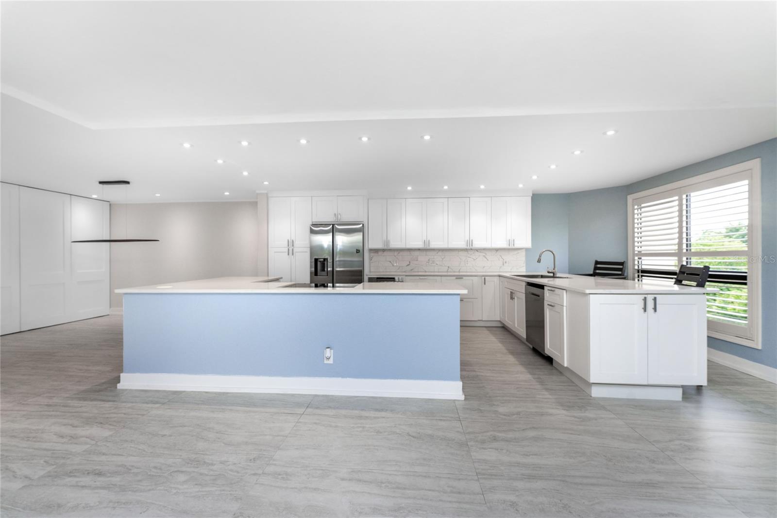 EMERALD POINTE PH 04 - Residential