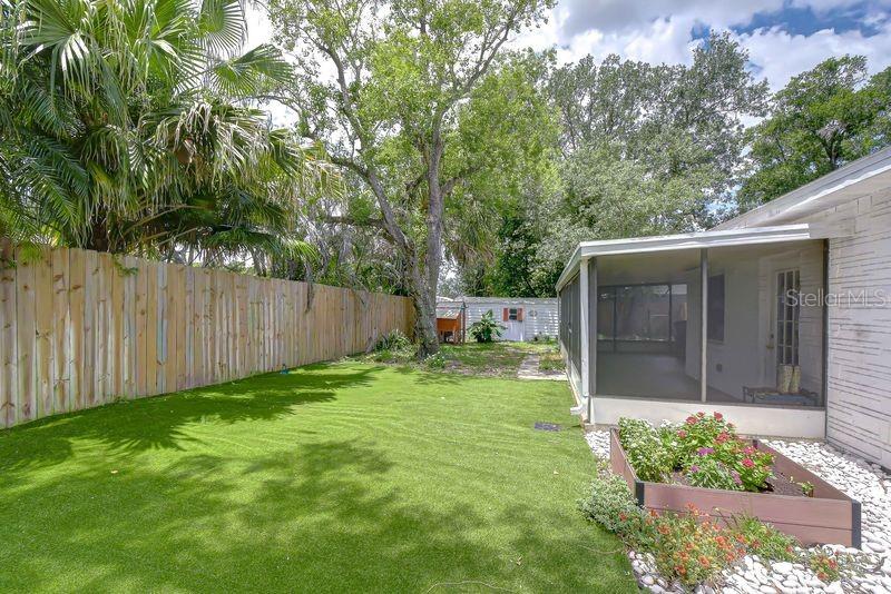 LARRIE ELLEN PARK - Residential