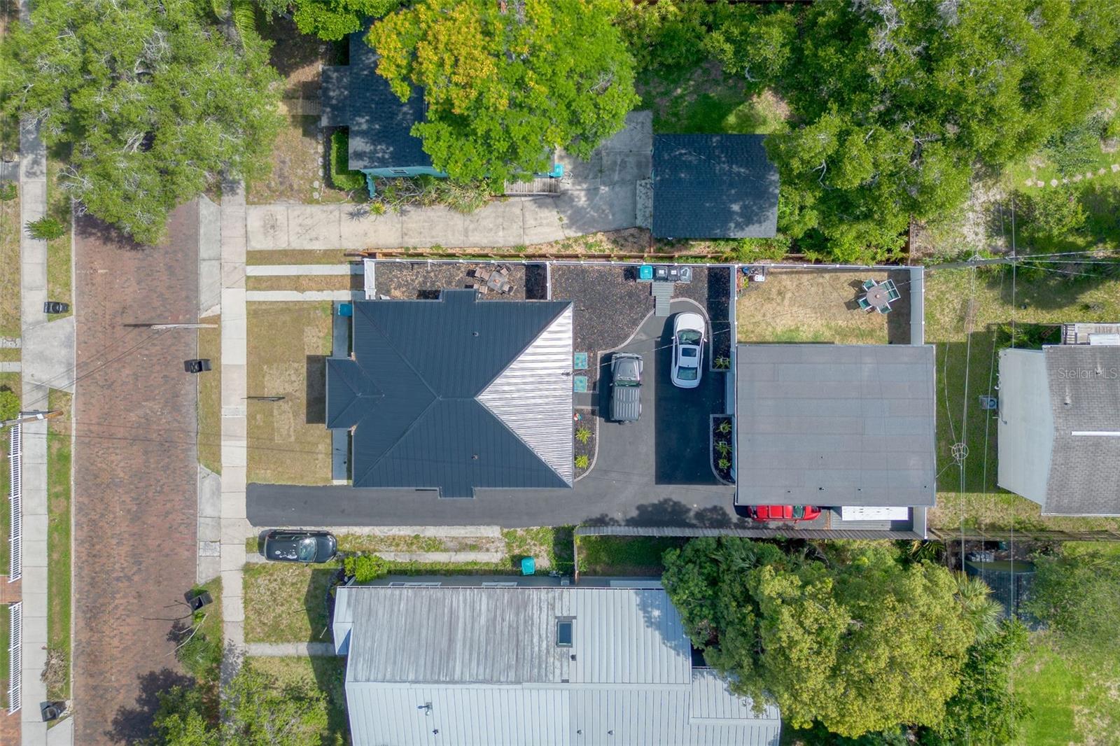 WISSAHICKON - Residential Income