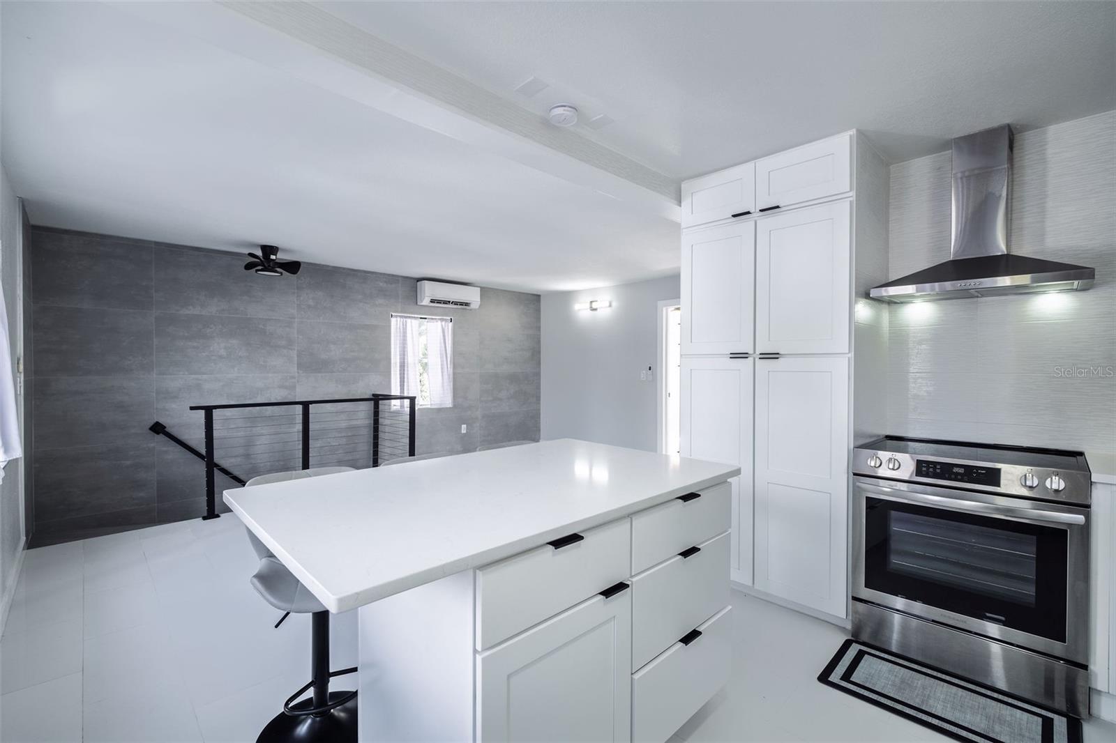 WISSAHICKON - Residential Income