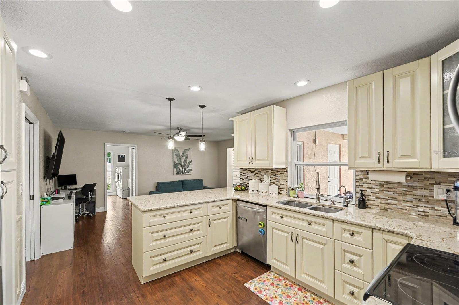 COUNTRYSIDE TR 8 UNIT ONE - Residential