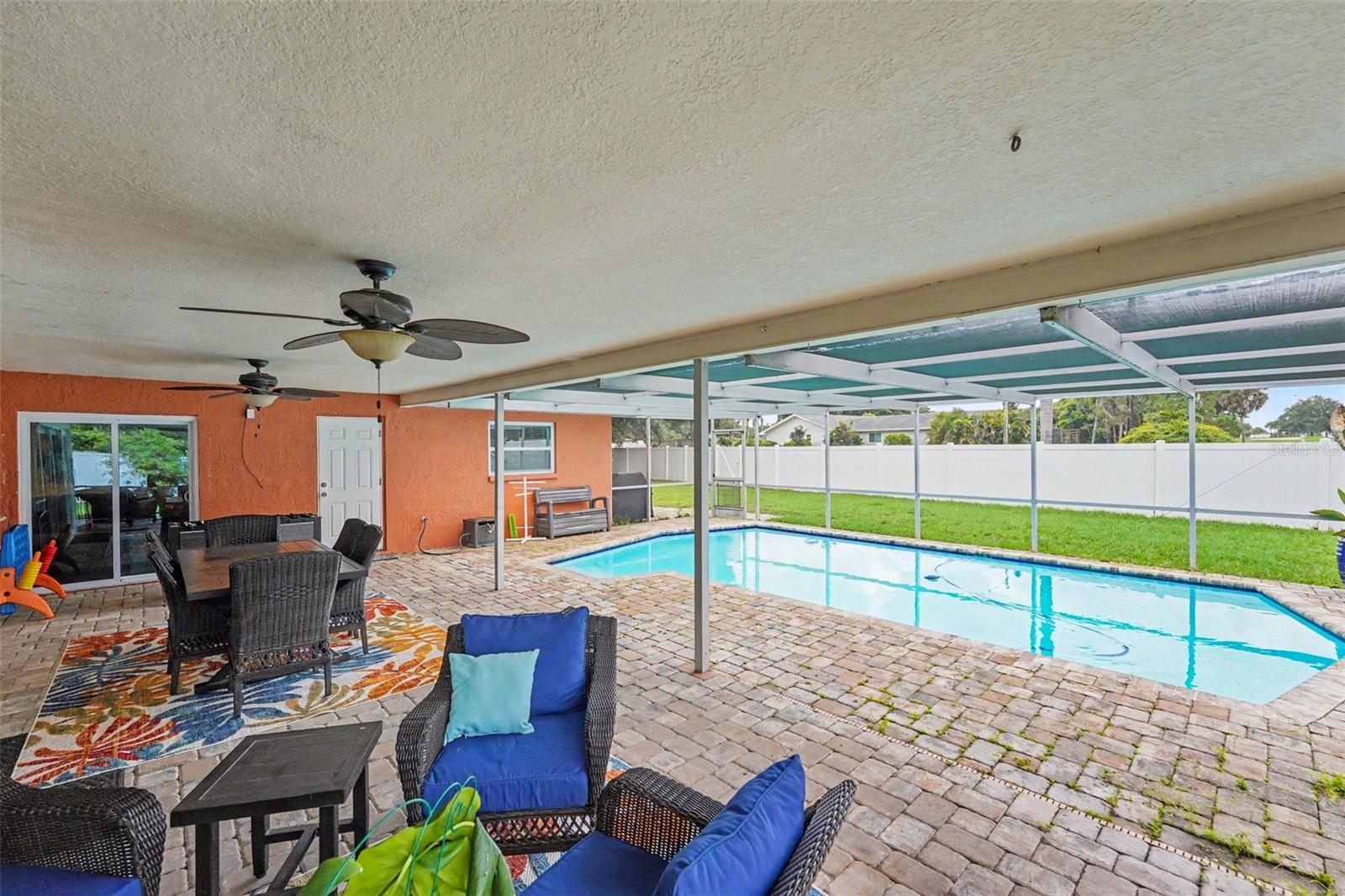 COUNTRYSIDE TR 8 UNIT ONE - Residential