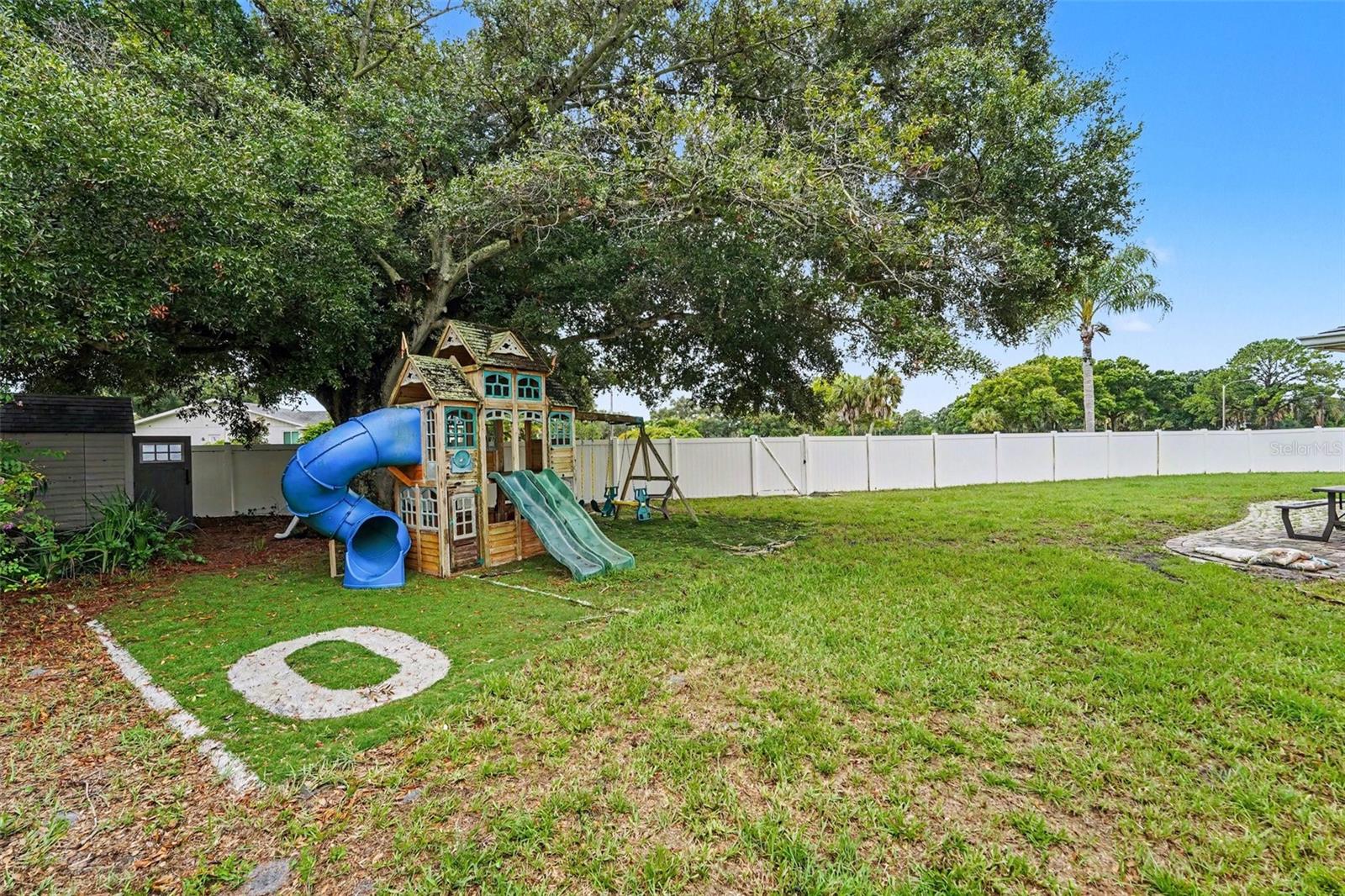 COUNTRYSIDE TR 8 UNIT ONE - Residential