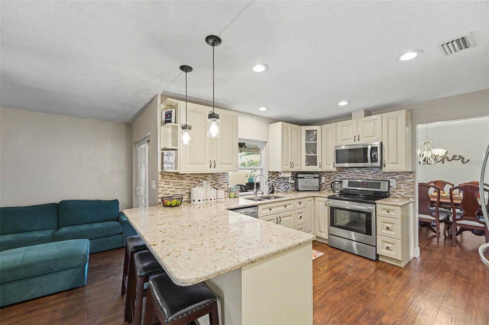 COUNTRYSIDE TR 8 UNIT ONE - Residential