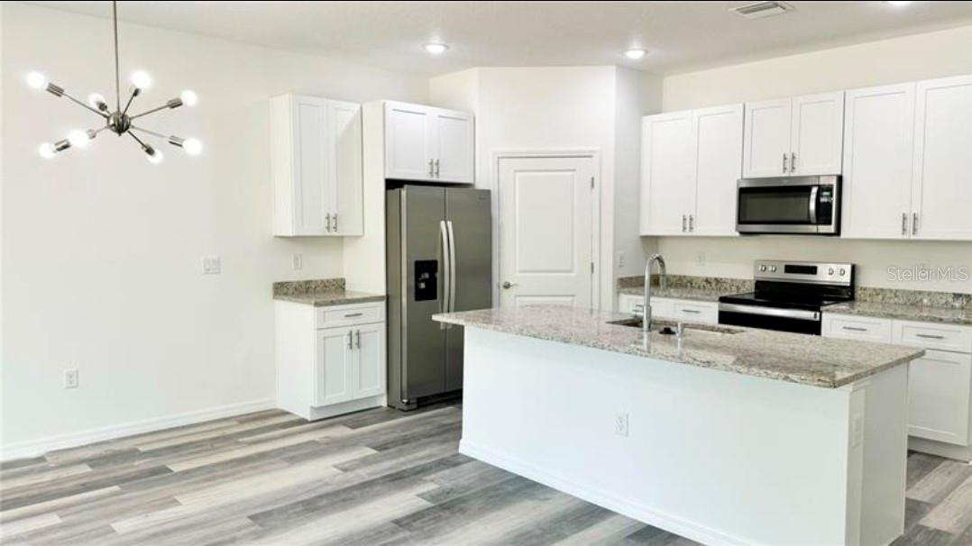 CITRUS SPGS UNIT 11 - Residential