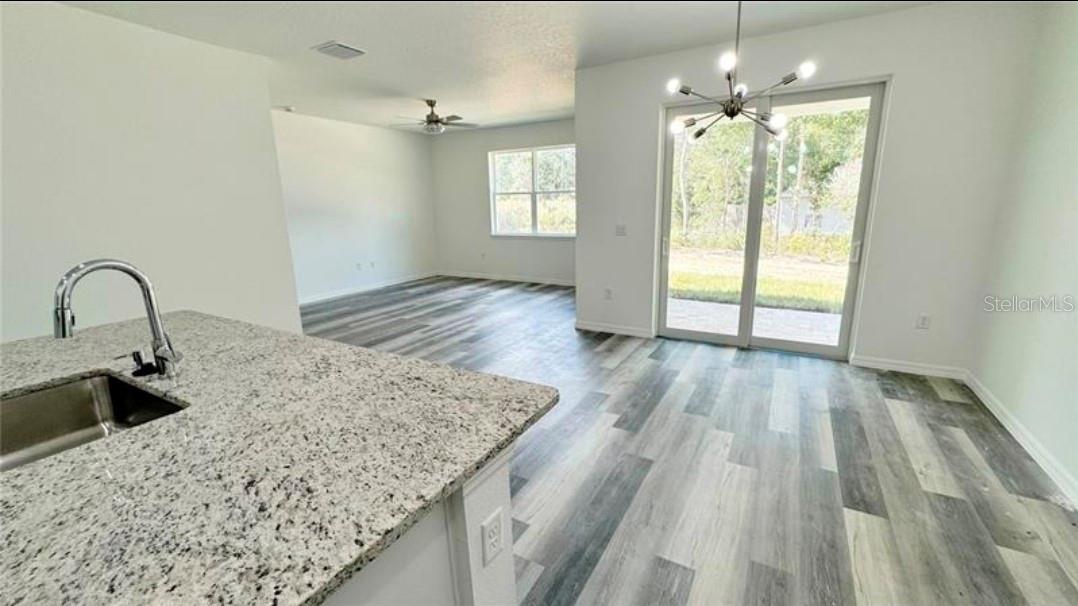 CITRUS SPGS UNIT 11 - Residential
