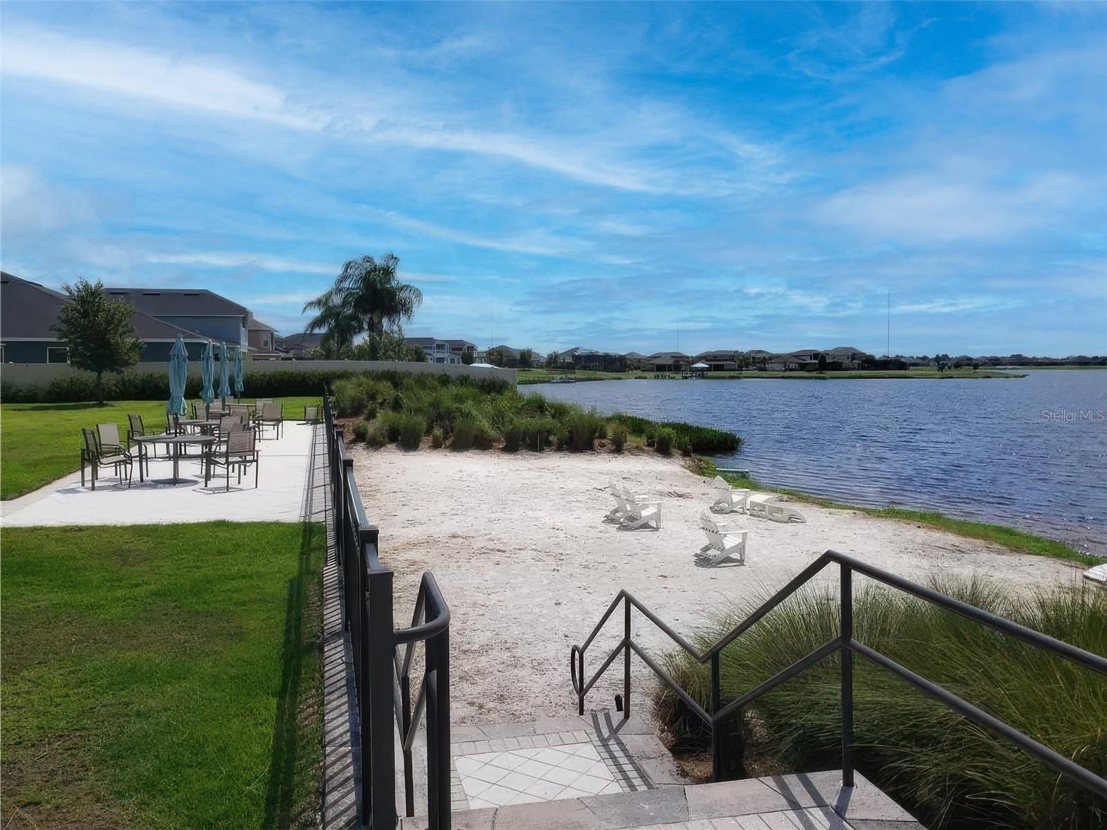 LUCAYA LAKE CLUB - Residential