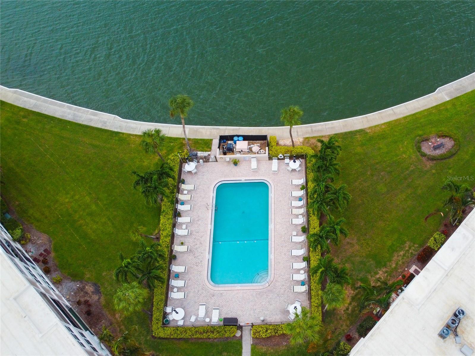 BAY ISLAND GROUP 6 - Residential Lease