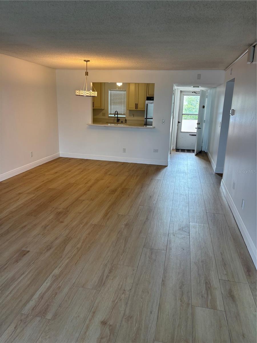 BAY ISLAND GROUP 6 - Residential Lease