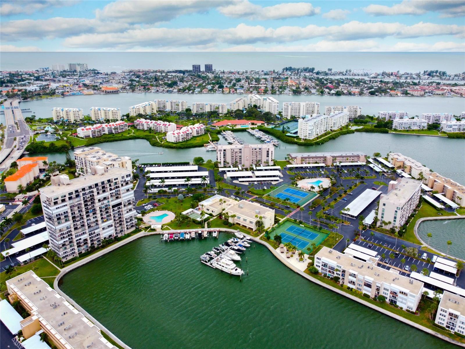 BAY ISLAND GROUP 6 - Residential Lease