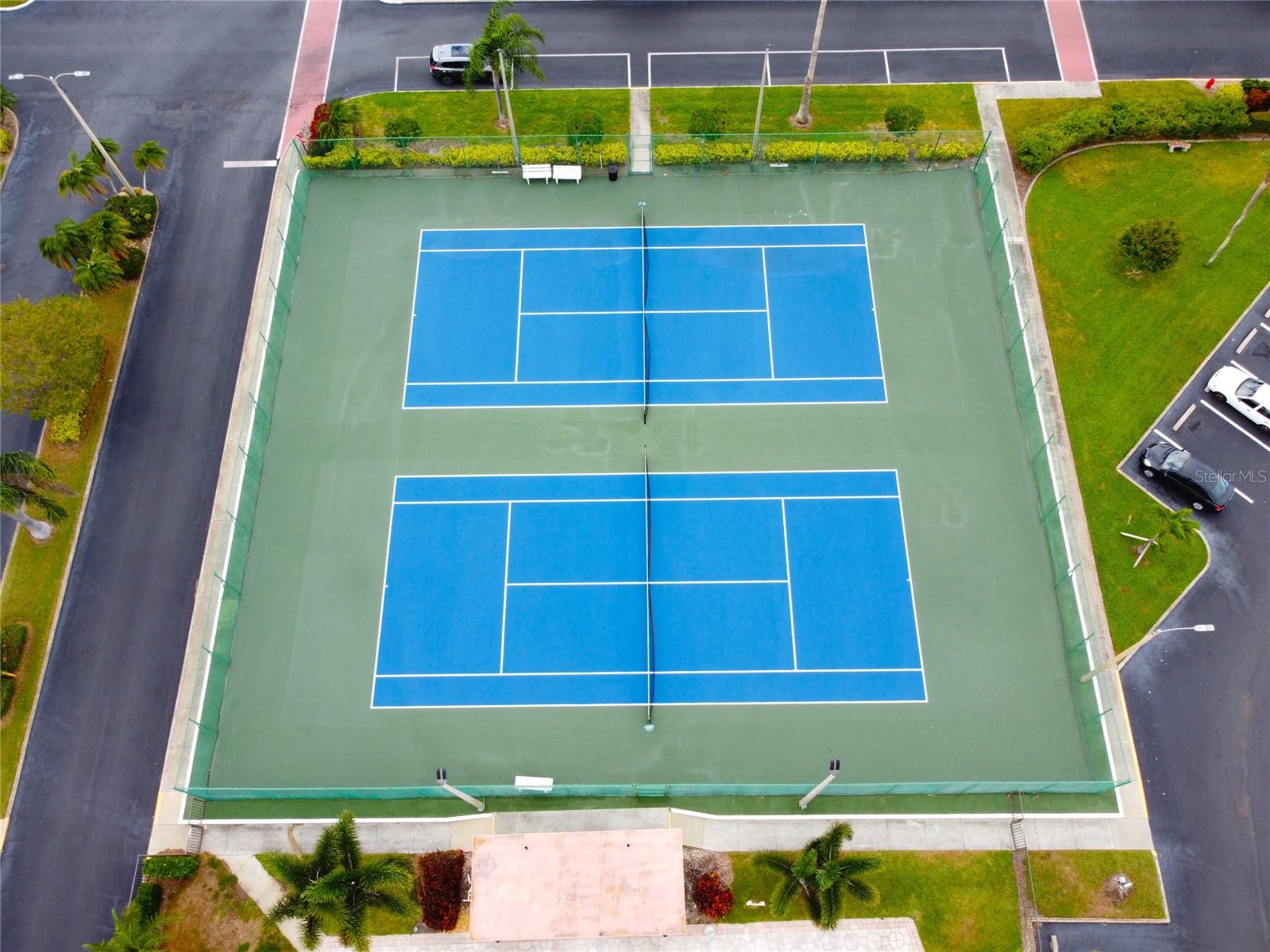 BAY ISLAND GROUP 6 - Residential Lease