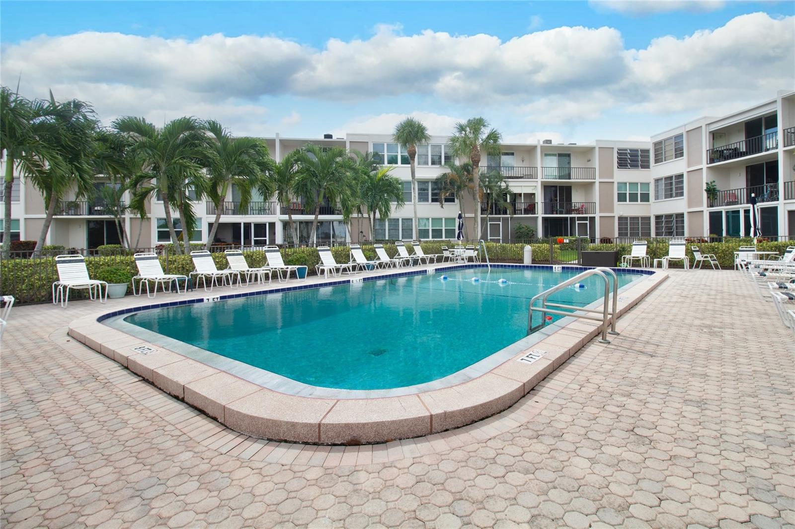 BAY ISLAND GROUP 6 - Residential Lease