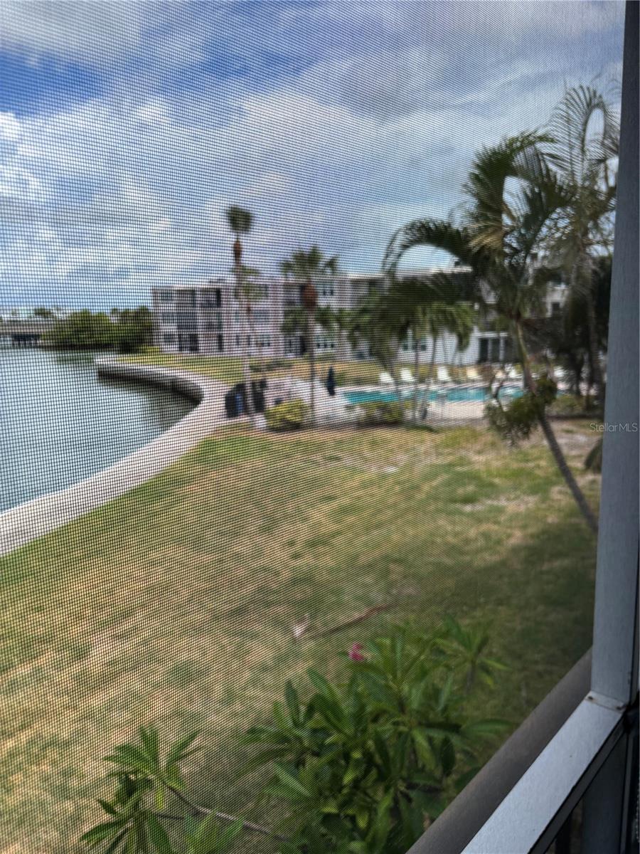 BAY ISLAND GROUP 6 - Residential Lease
