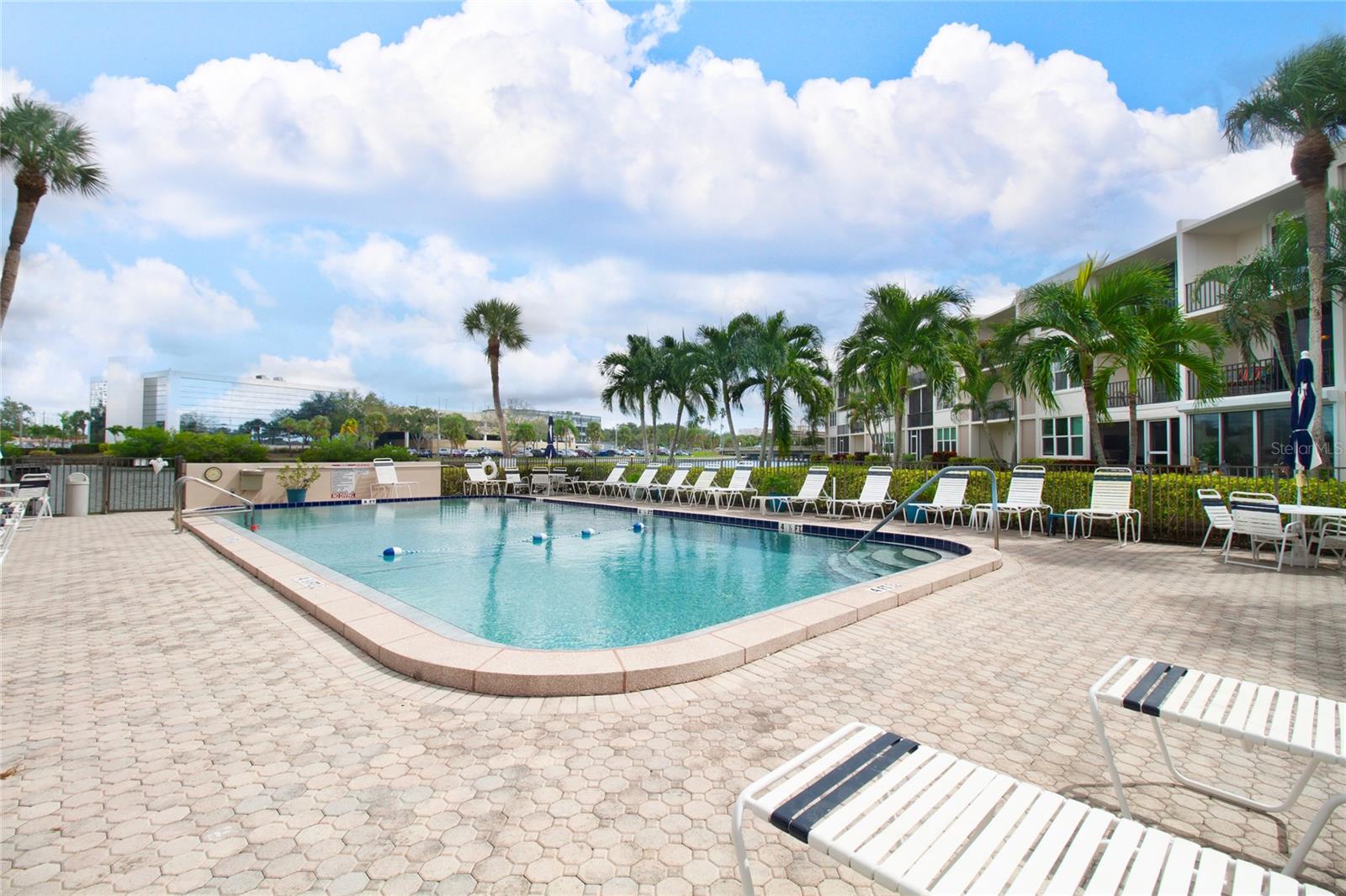 BAY ISLAND GROUP 6 - Residential Lease
