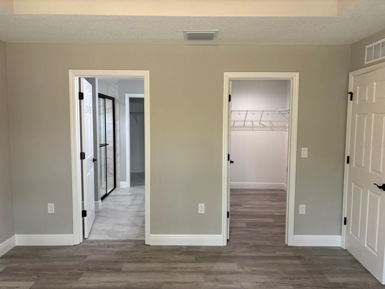 PINE RIDGE - Residential