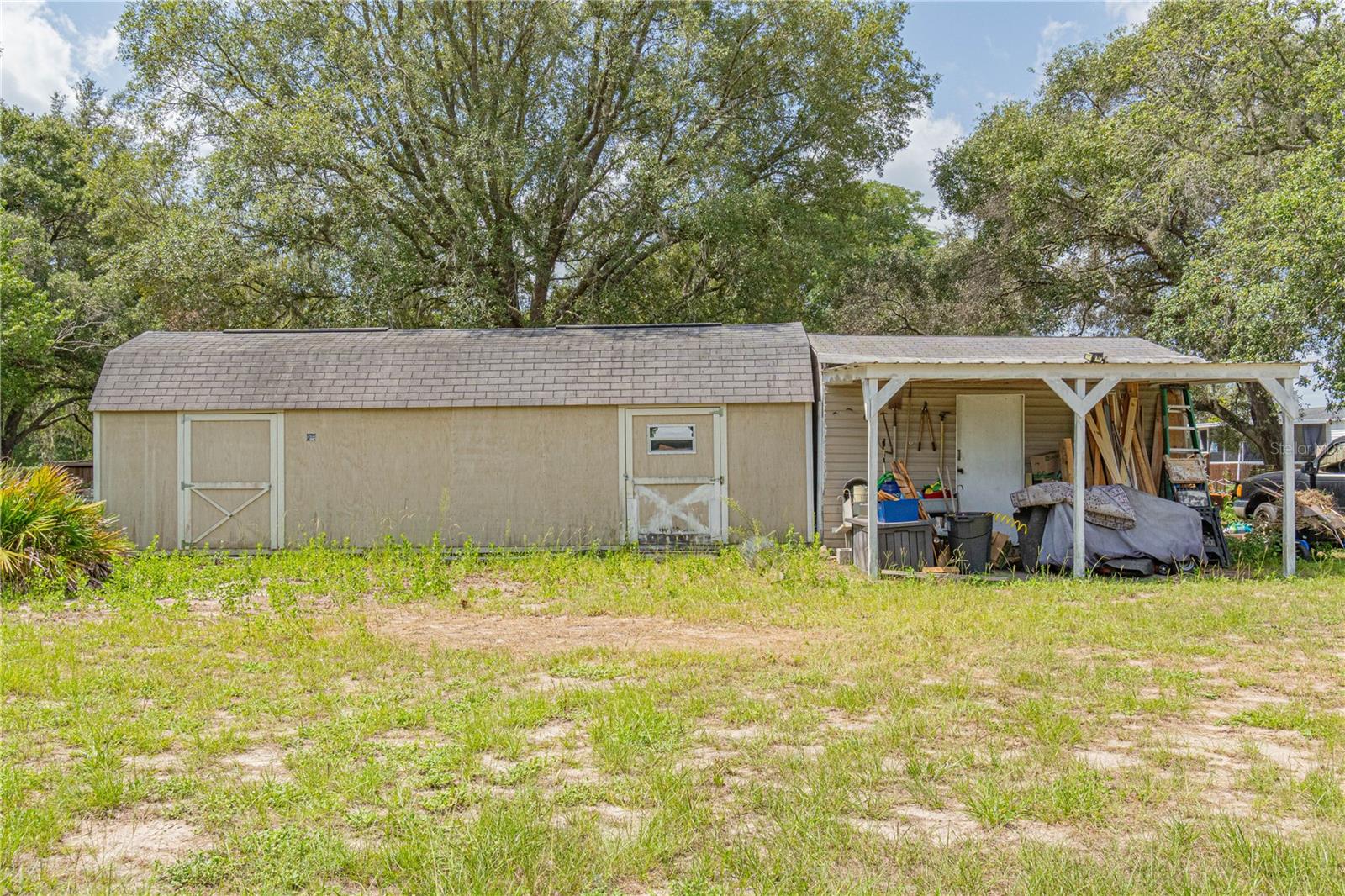 ALL COUNTRY ACRES - Residential