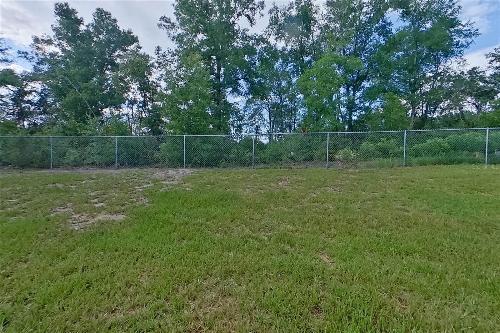MARION OAKS UN 01 - Residential Lease