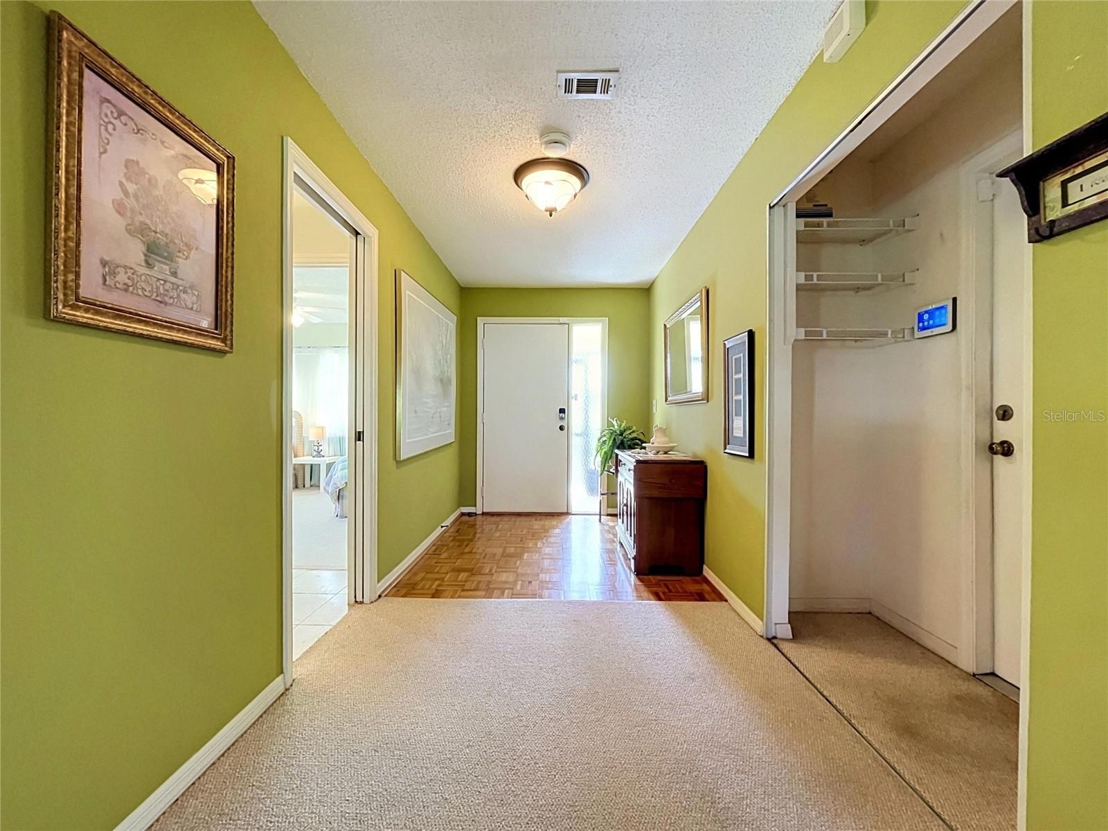 HIGHGATE IV CONDO - Residential