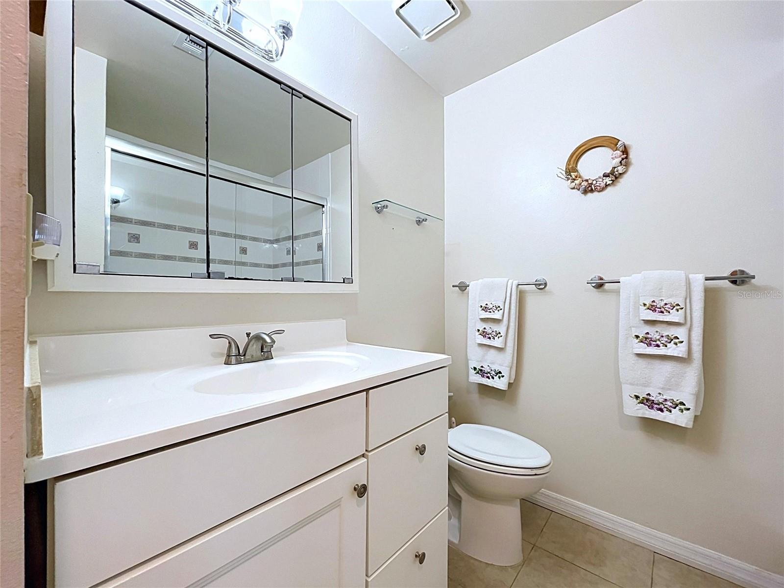HIGHGATE IV CONDO - Residential