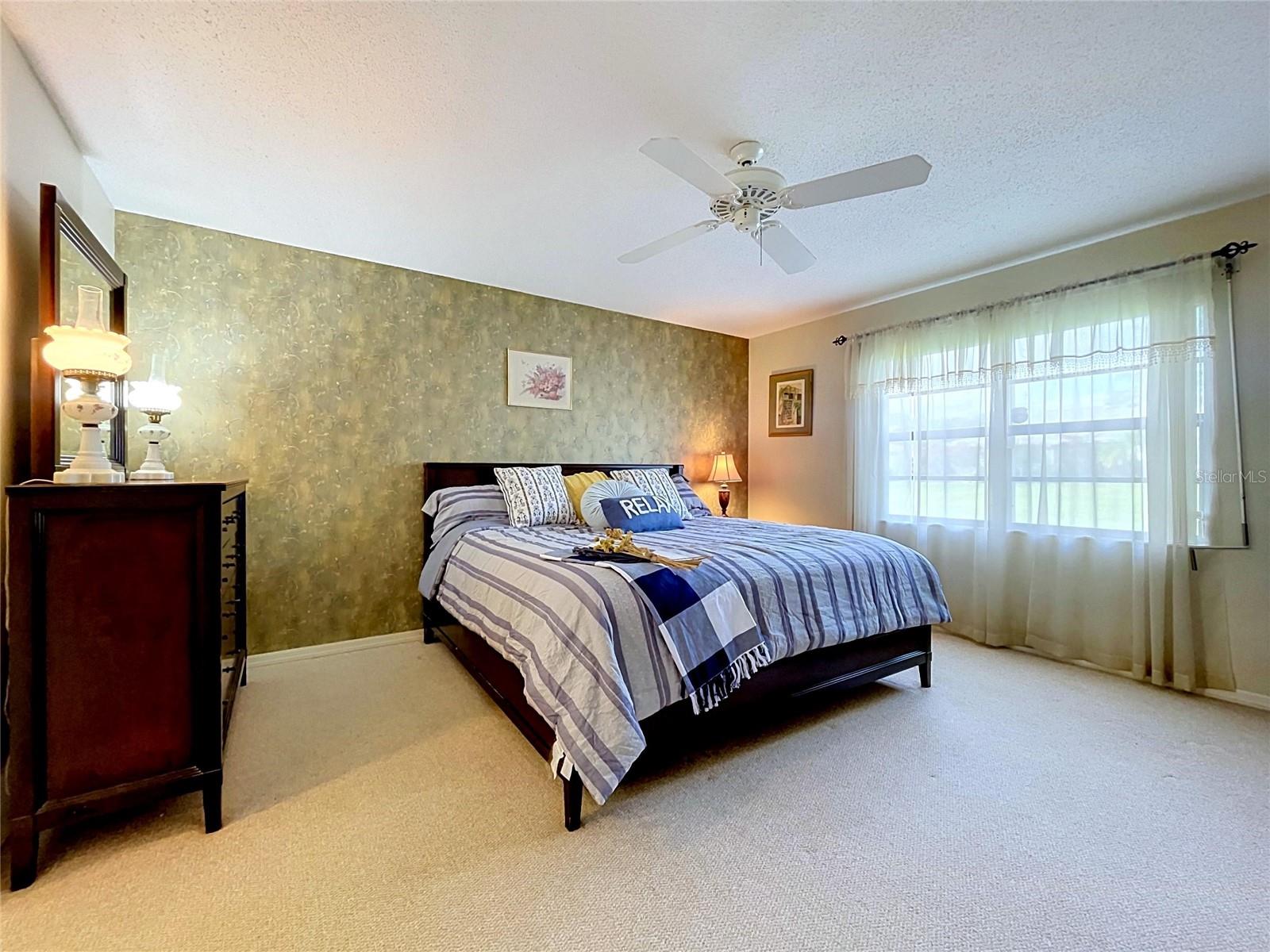 HIGHGATE IV CONDO - Residential