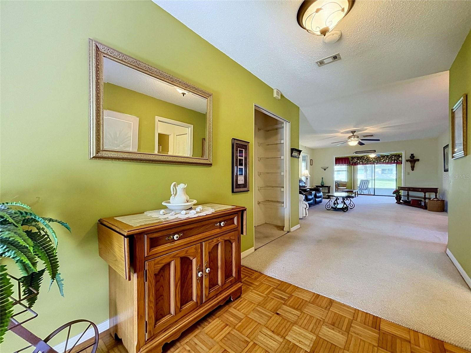 HIGHGATE IV CONDO - Residential