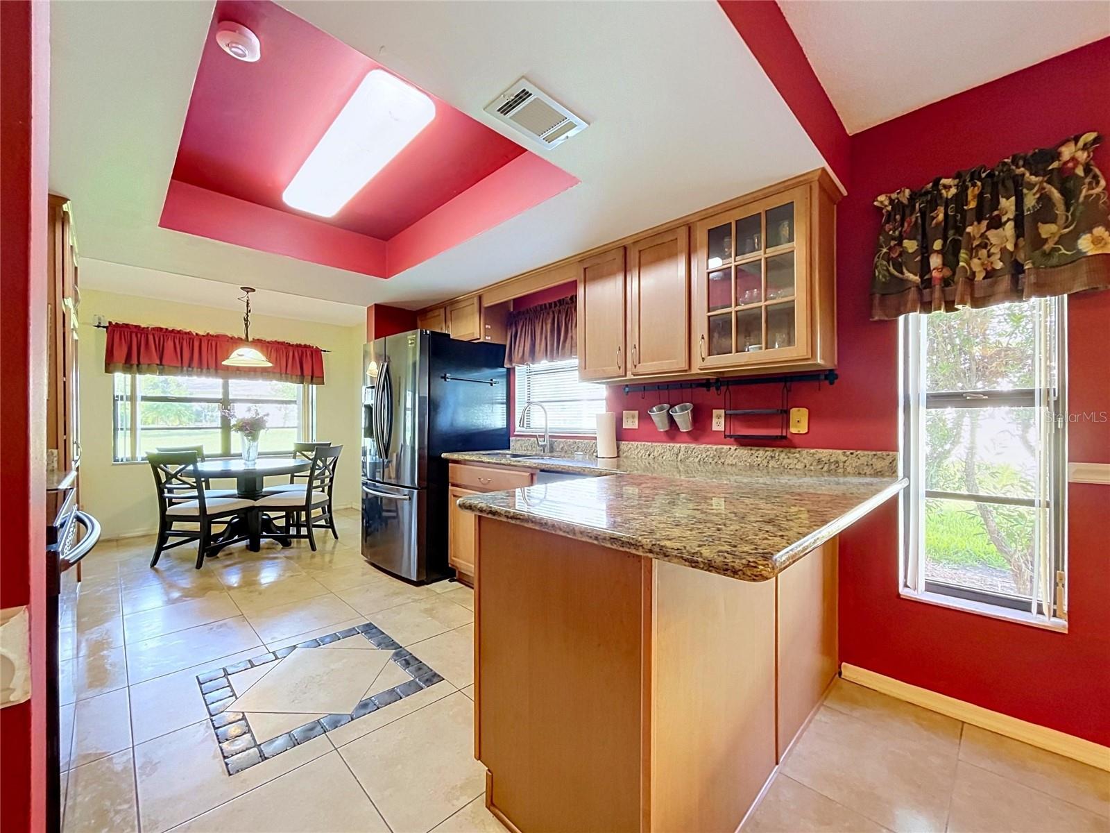 HIGHGATE IV CONDO - Residential