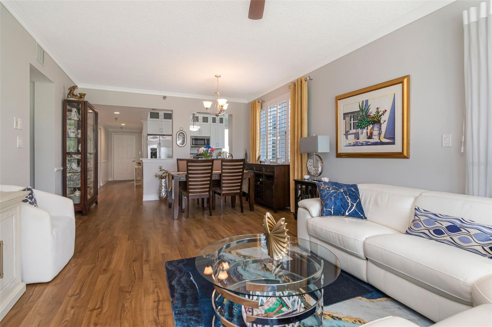 HARBOURSIDE CONDO - Residential