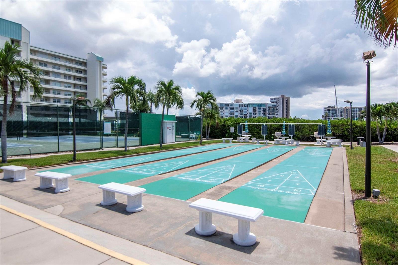 HARBOURSIDE CONDO - Residential