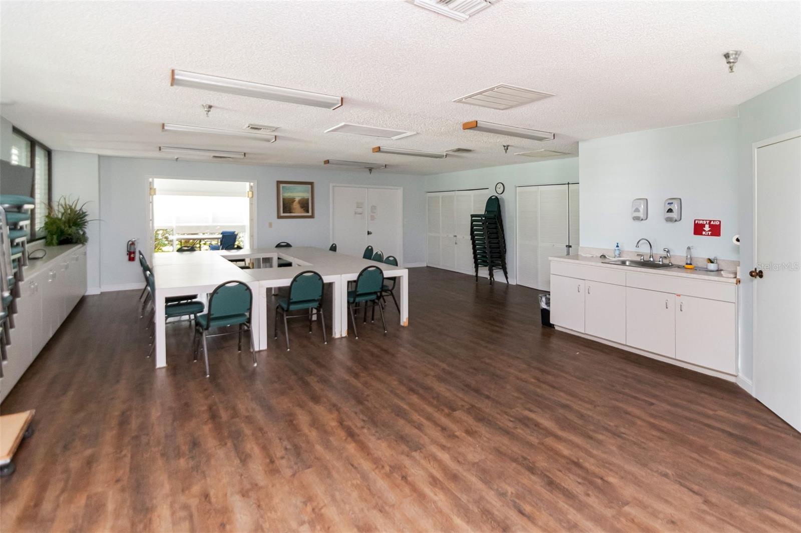 HARBOURSIDE CONDO - Residential
