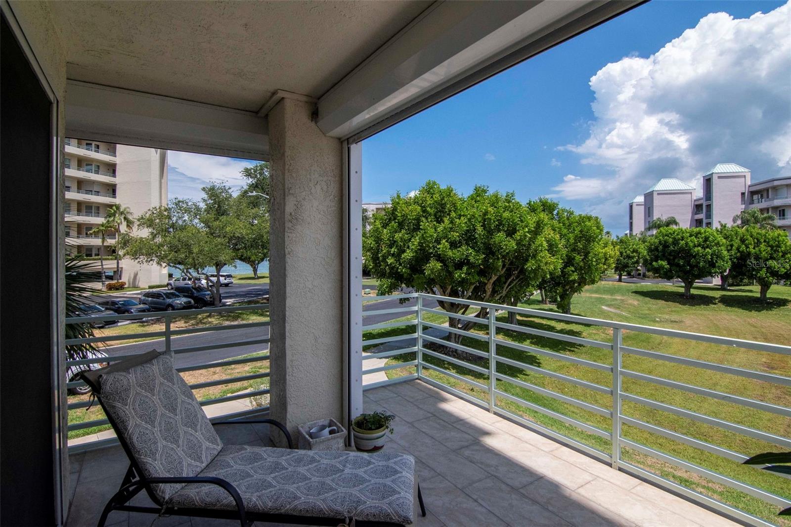 HARBOURSIDE CONDO - Residential